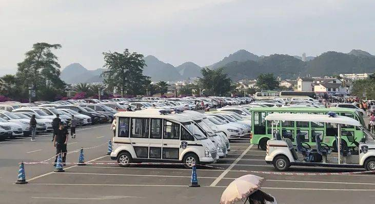 景区智慧停车场系统：提升停车体验与管理效率的智能解决方案