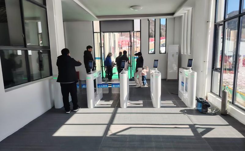 滑雪租赁一卡通系统案例:大围山冰雪运动中心